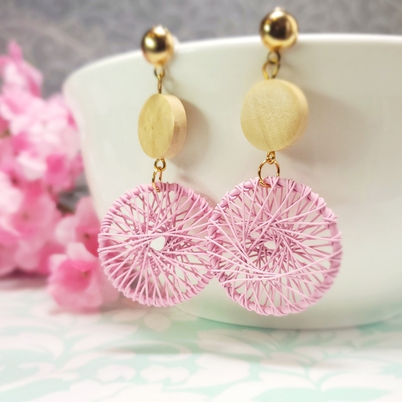 SALE 🥰❤BOHO DREAMCATCHER DANGLE EARRINGS - Picture 3 of 4